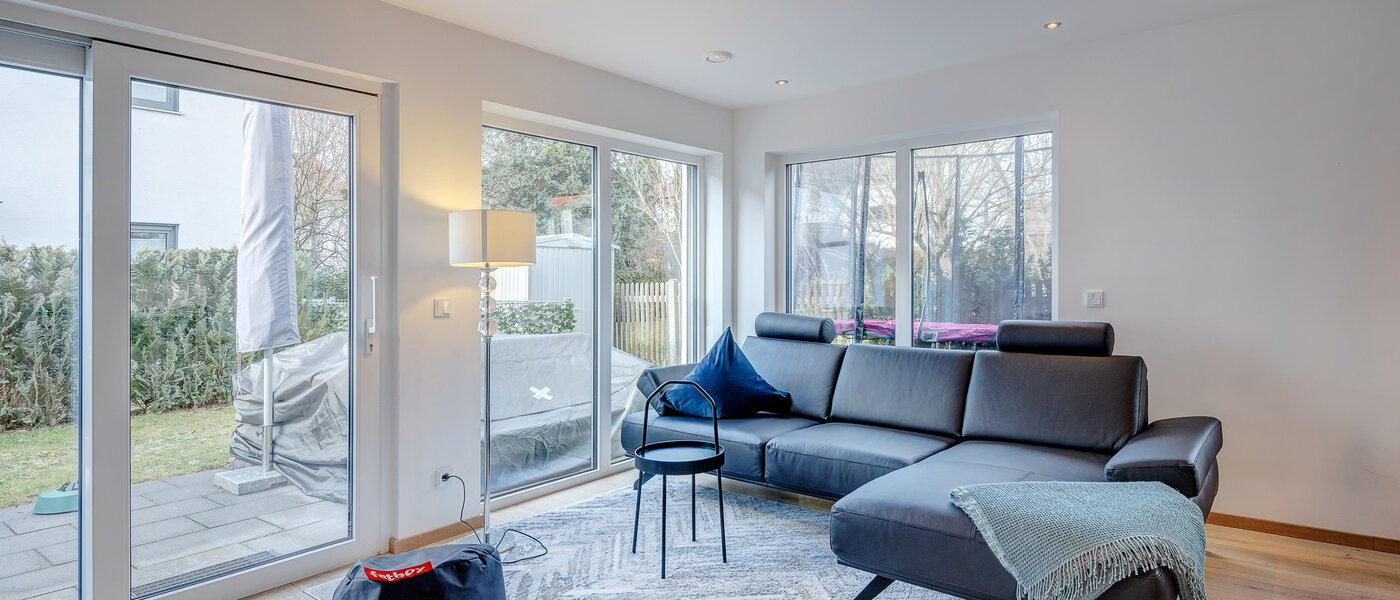 semi-detached house Gilching 02 living area 12856