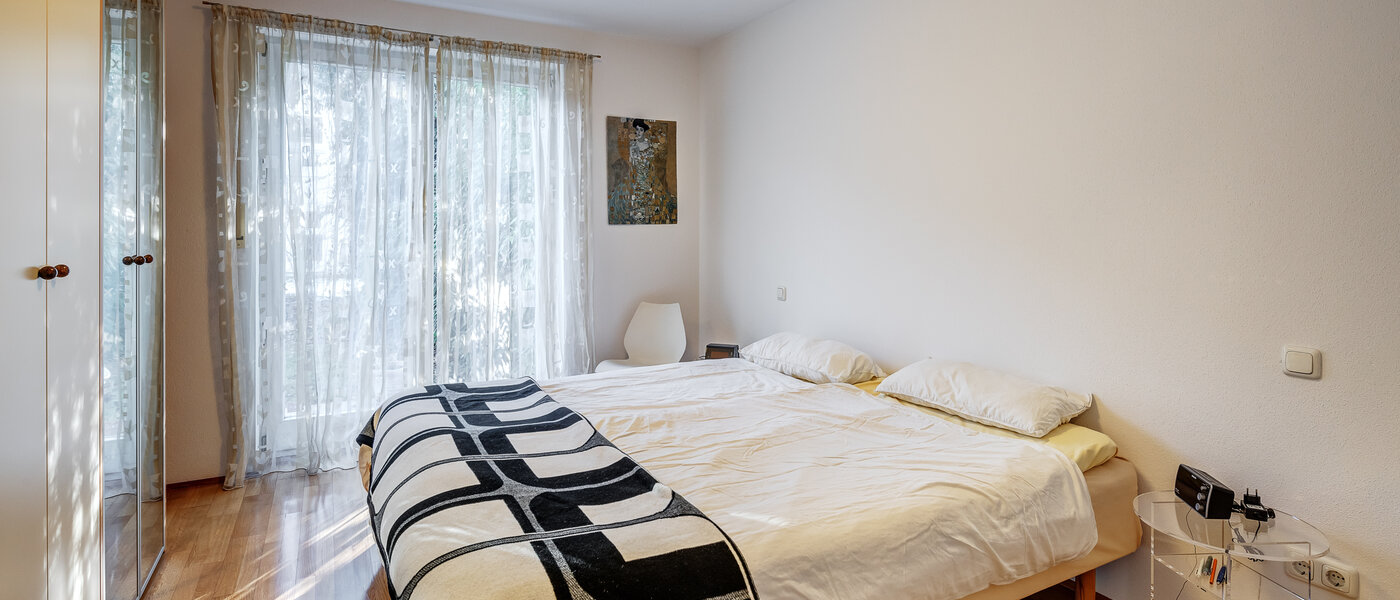 apartment with garden 	 München Solln 01 bedroom 12884