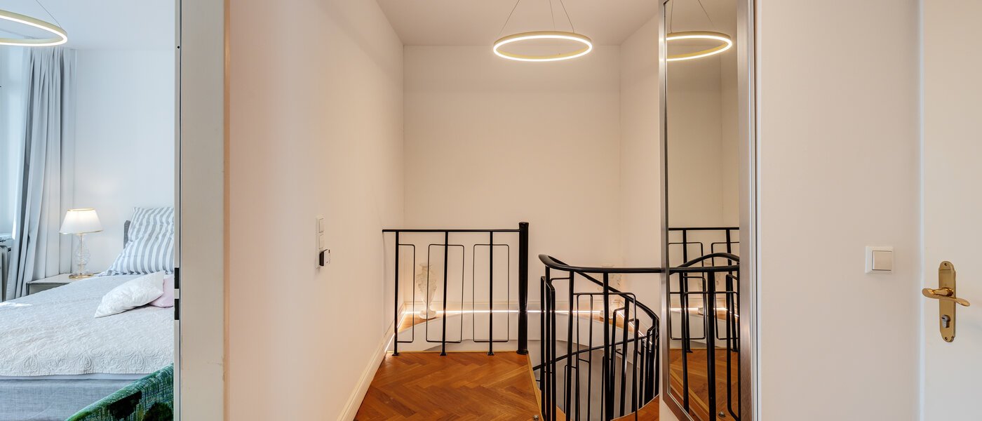 split-level München Herzogpark 01 hall 12889