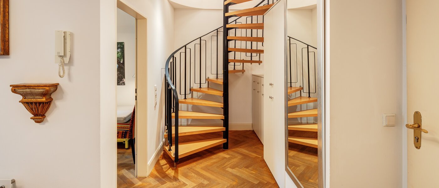 split-level München Herzogpark 03 hall 12889