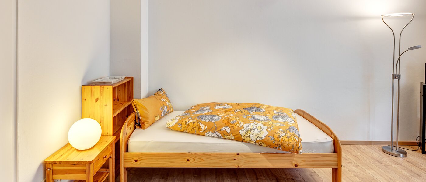 apartment München Maxvorstadt - Universitätsviertel 01 sleeping area 12898