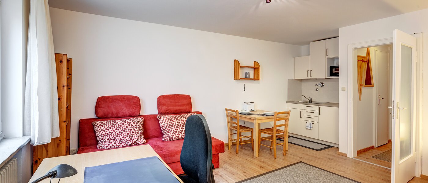 apartment München Maxvorstadt - Universitätsviertel 04 living area 12898