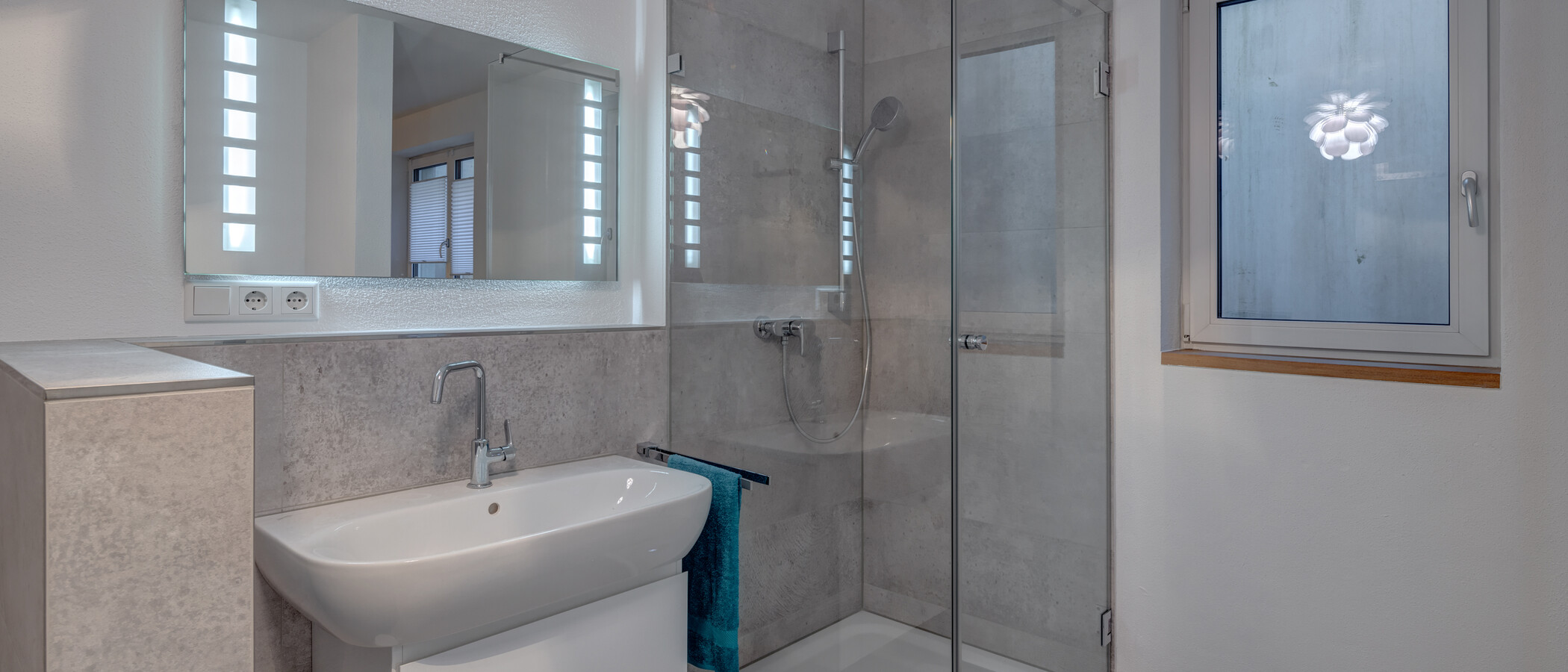 semi-detached house München Feldmoching 01 2. bathroom 12903