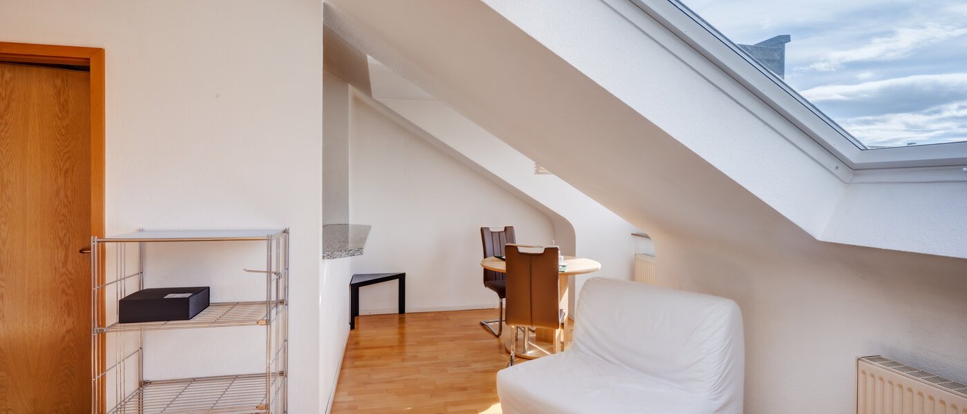 attic apartment München Obermenzing 02 living area 12904