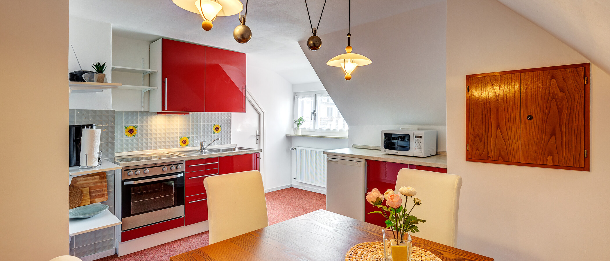 attic apartment Germering 01 kitchen 12917