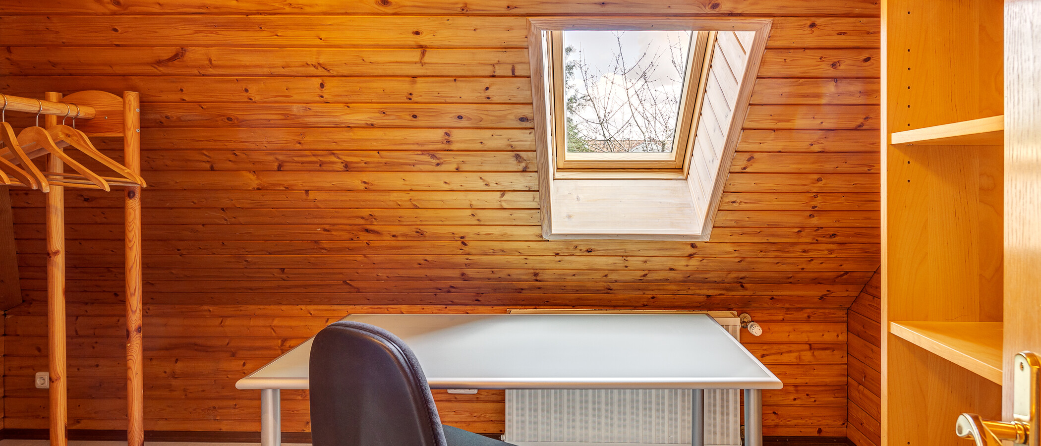 attic apartment Germering 01 office 12917