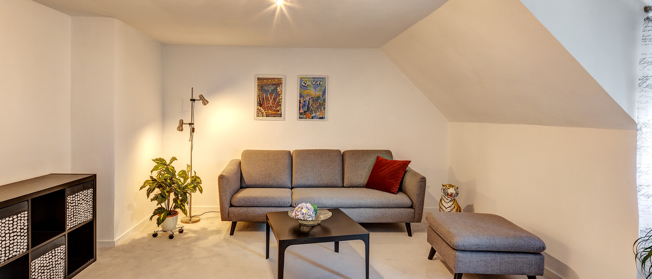 attic apartment Germering 01 living area 12917