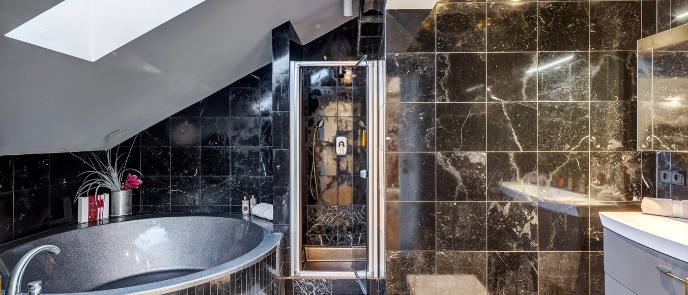 house Baldham 03 1. bathroom 12920