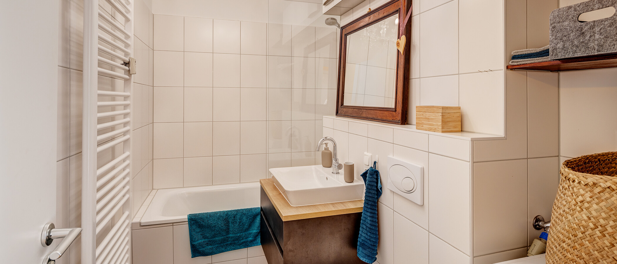 apartment München Untersendling 01 bathroom 12922