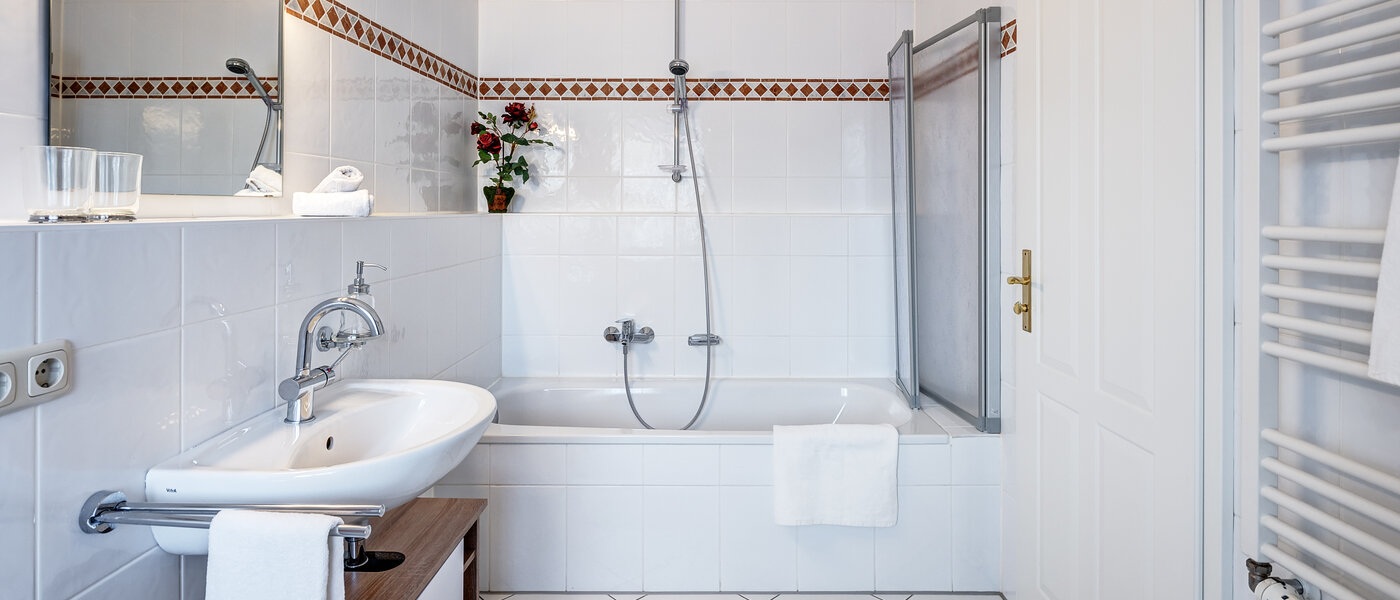 apartment Gmund am Tegernsee 02 bathroom 12939