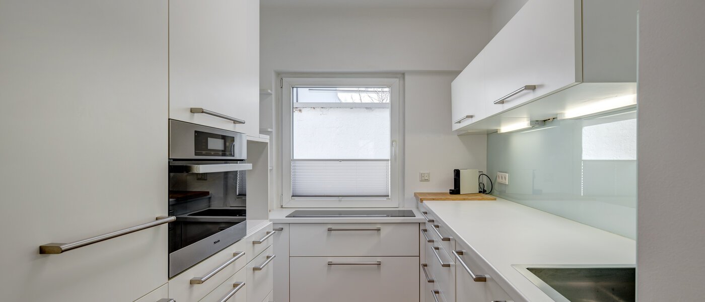 apartment München Altbogenhausen 01 kitchen 12943