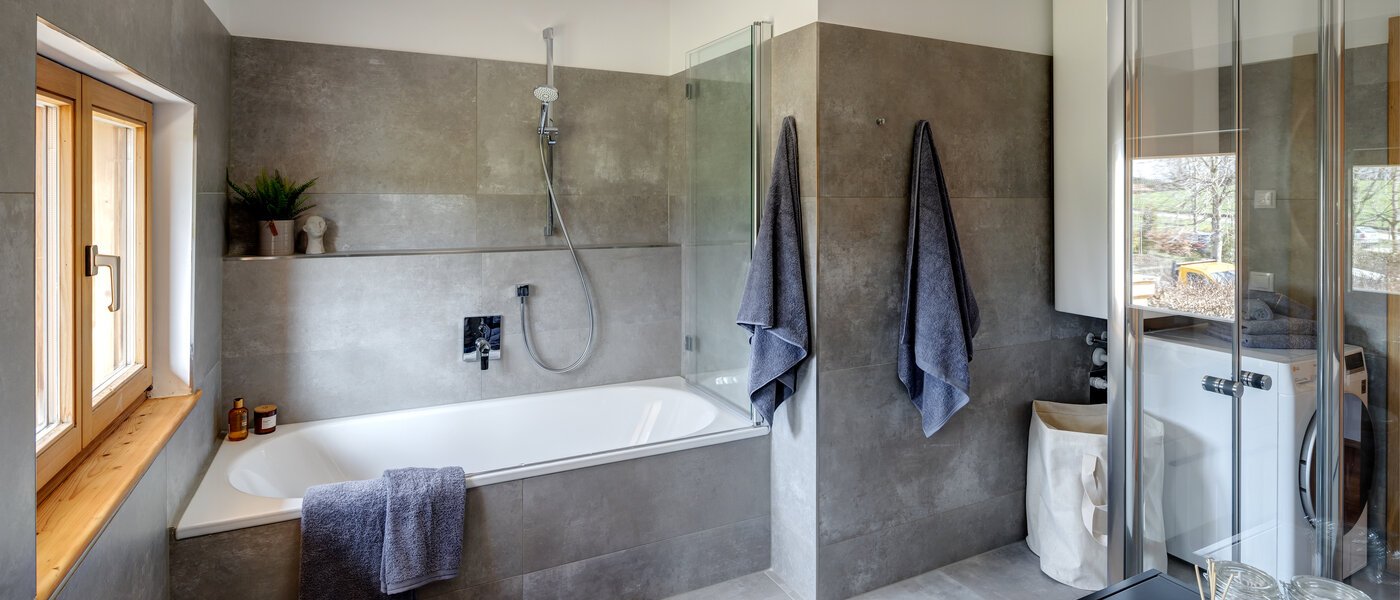 apartment Gmund am Tegernsee 02 bathroom 12966