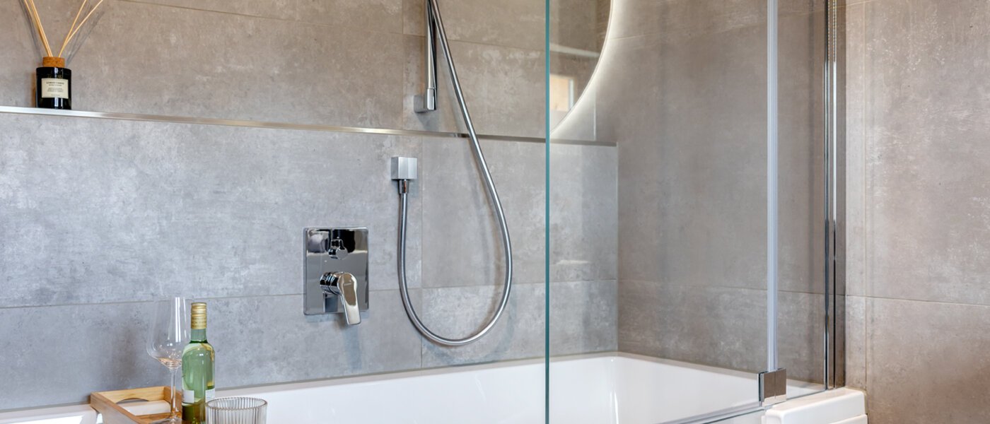 gallery apartment  Gmund am Tegernsee 03 bathroom 12967