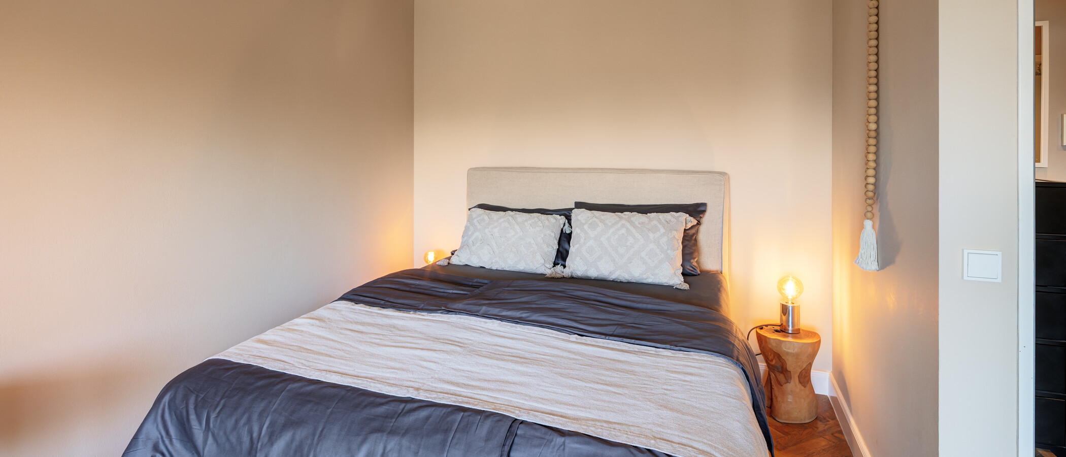 apartment Rosenheim 02 sleeping area 12969