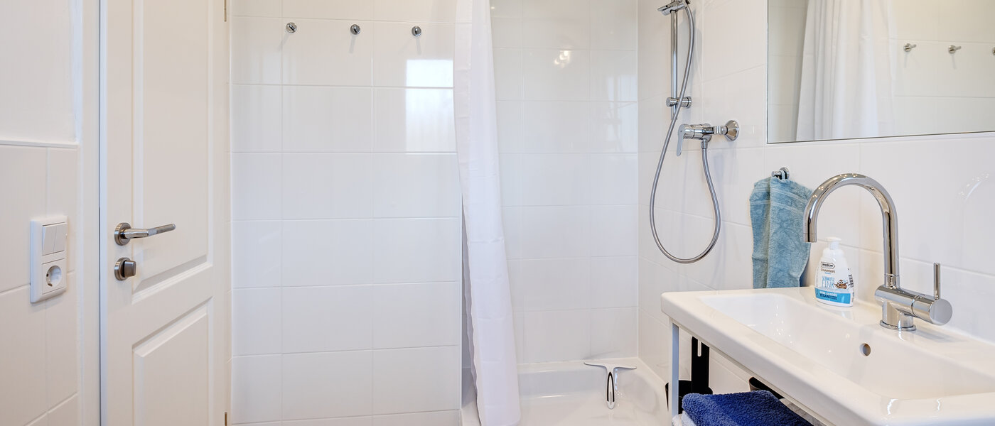 apartment Feldkirchen 02 bathroom 12971