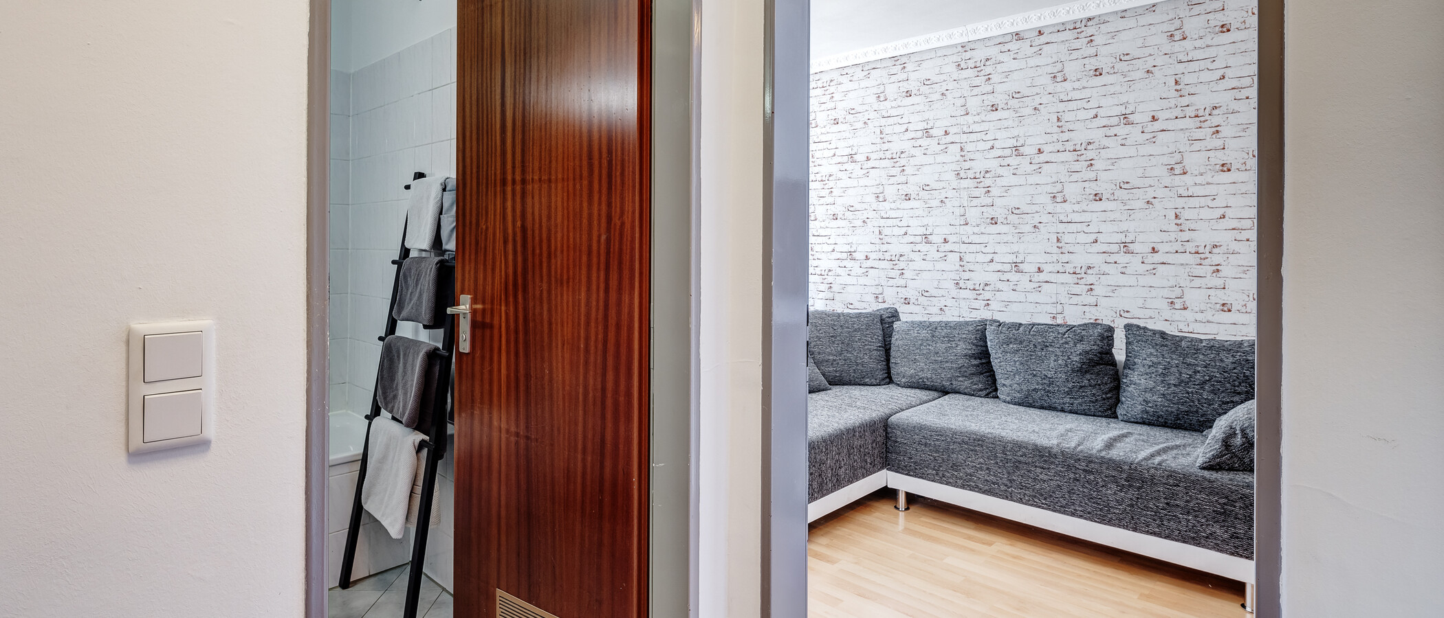 apartment Karlsfeld 01 hall 12975