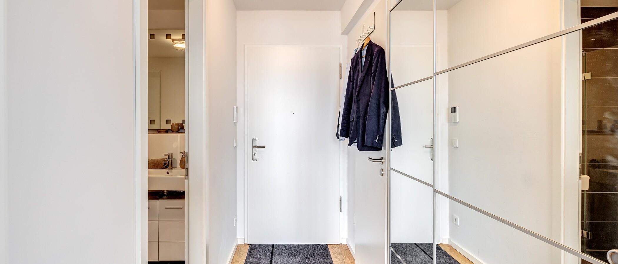 apartment München Bogenhausen 01 hall 12978