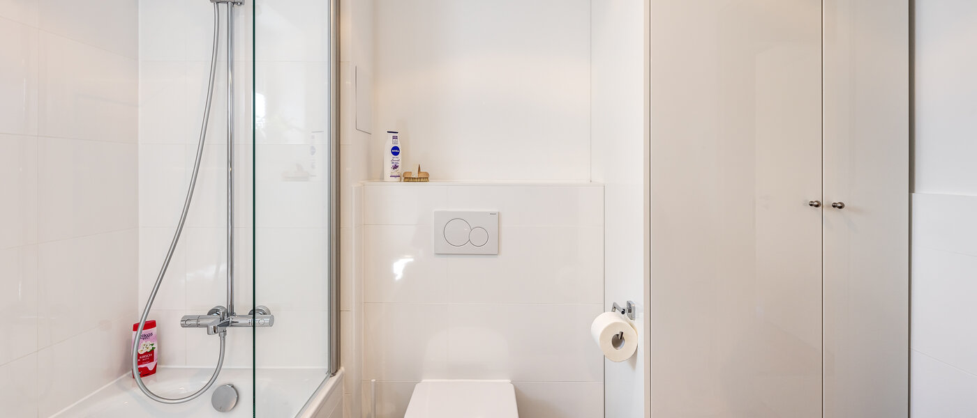 apartment with garden 	 Andechs 05 bathroom 12988