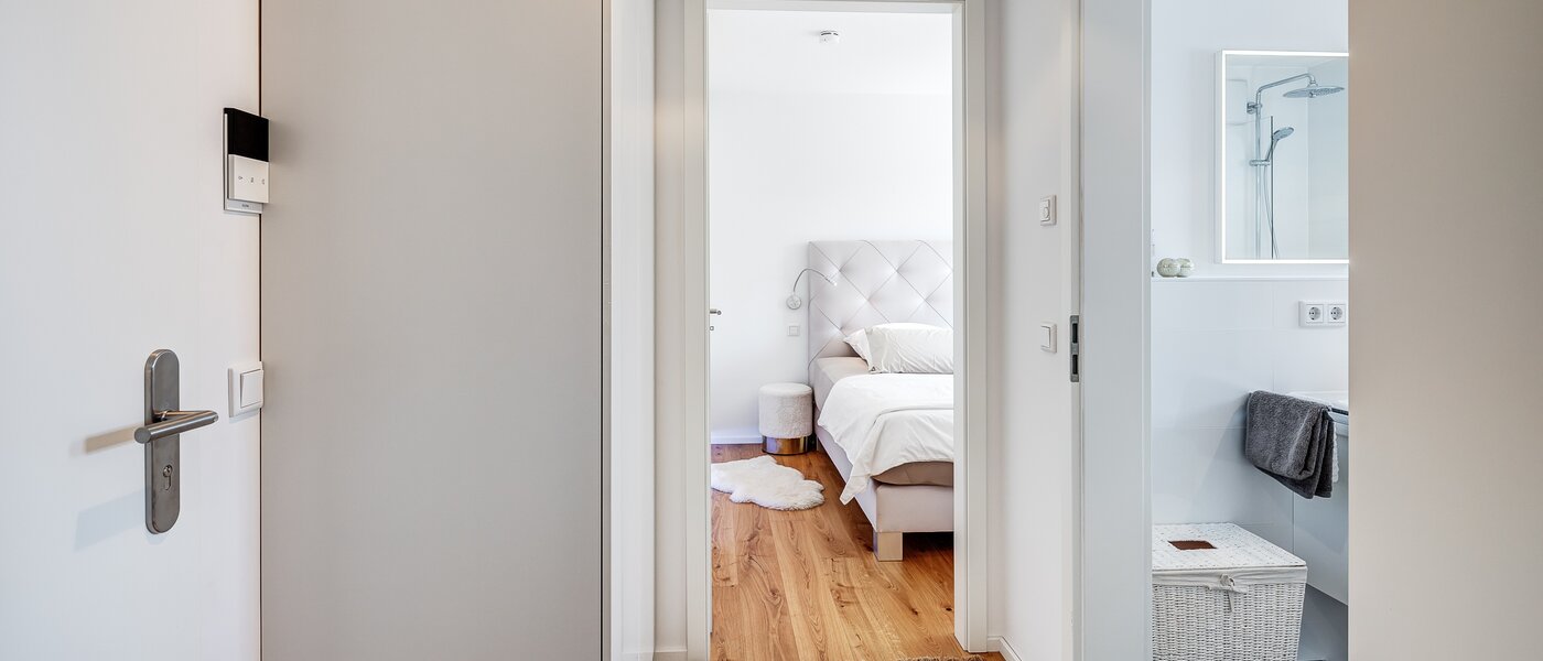 apartment with garden 	 Andechs 01 hall 12988