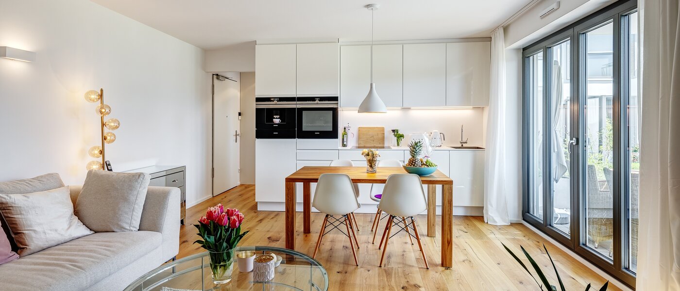 apartment with garden 	 Andechs 05 living area 12988