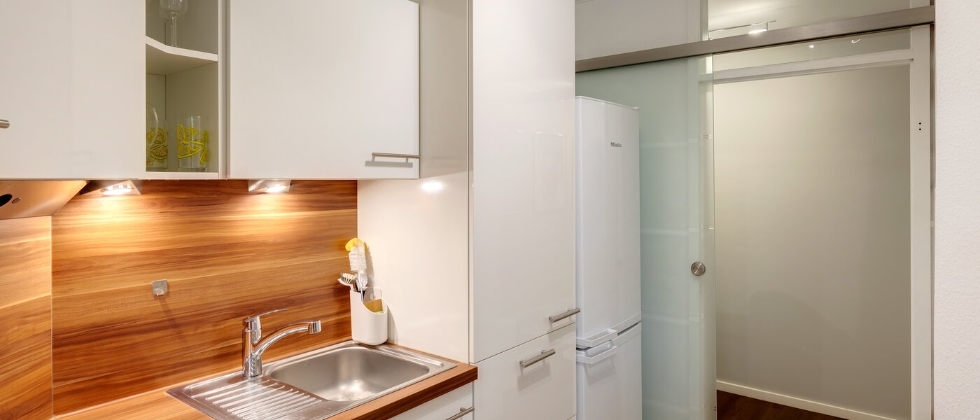 apartment München Solln 03 kitchen 12995