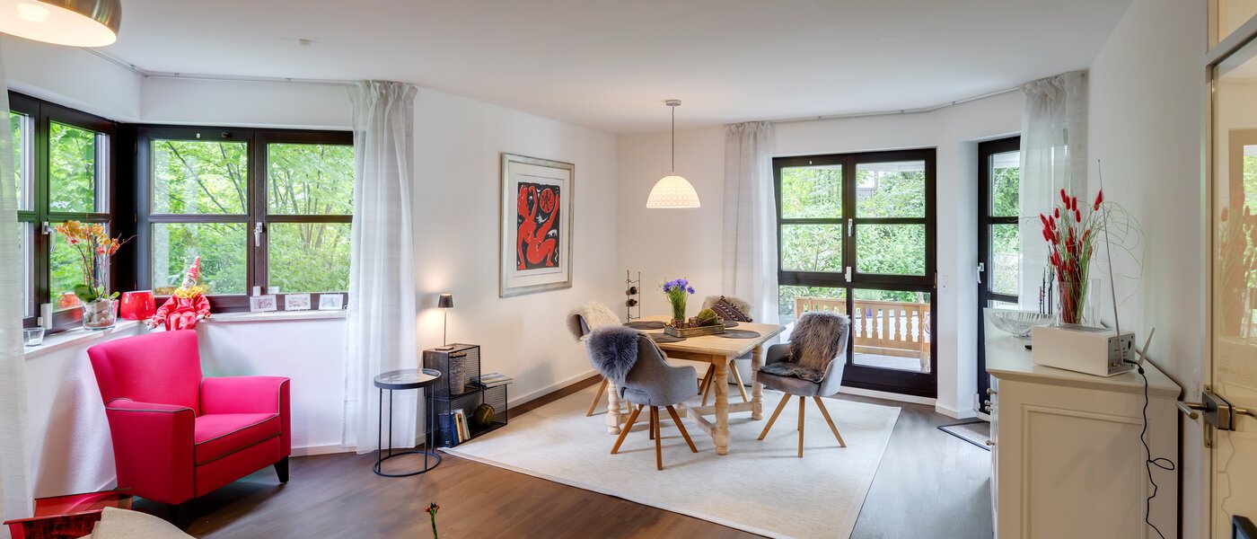 apartment München Solln 02 living area 12995