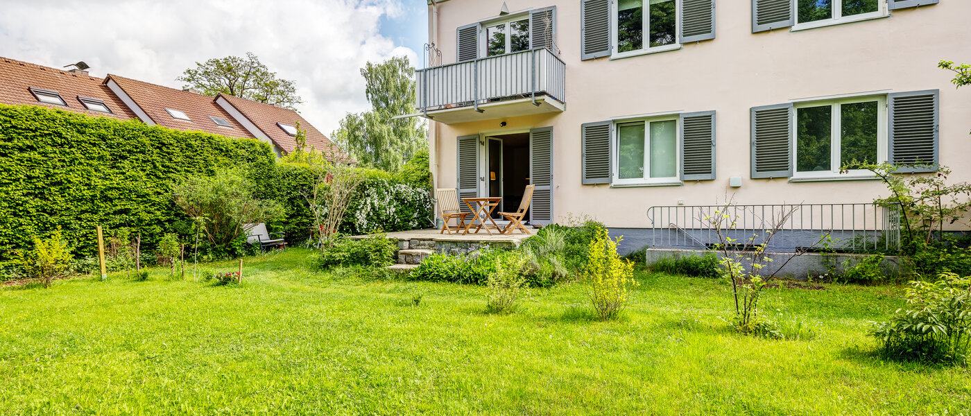 apartment with garden 	 Germering 02 garden 13004