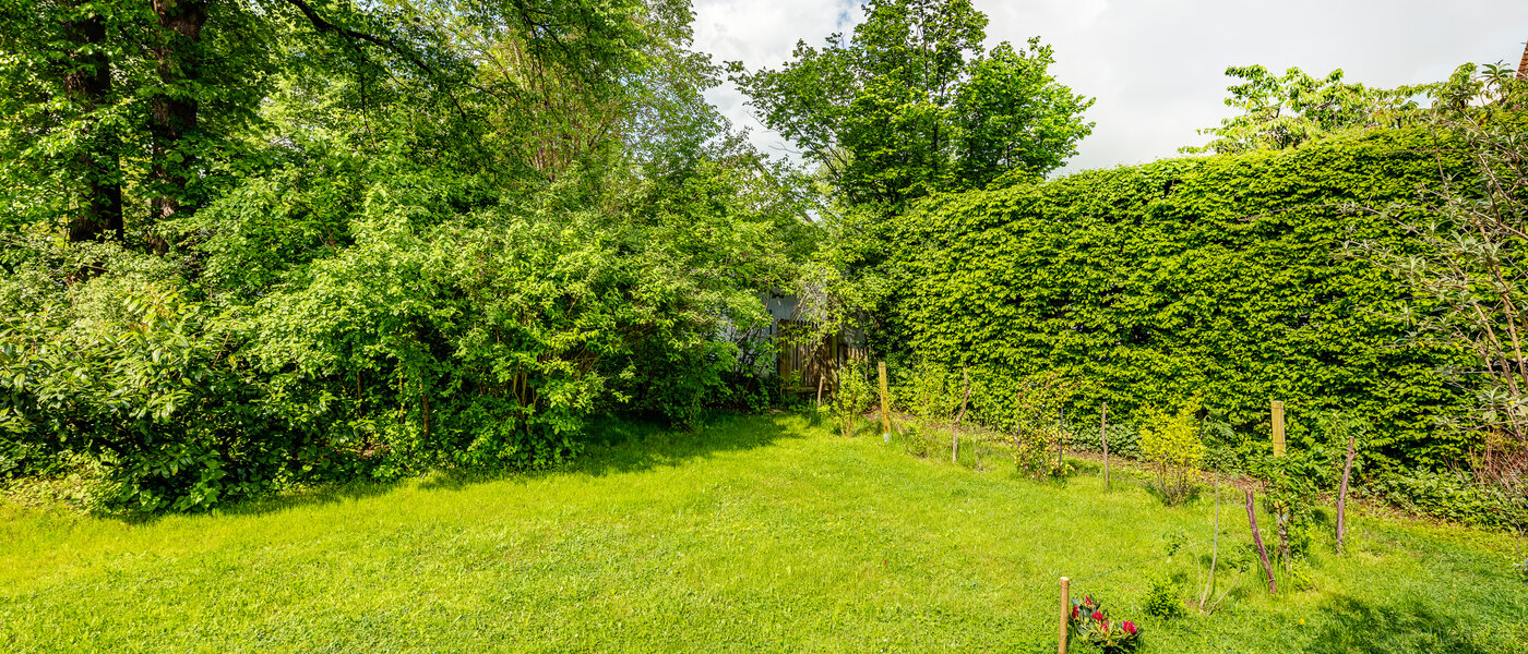 apartment with garden 	 Germering 02 view 13004