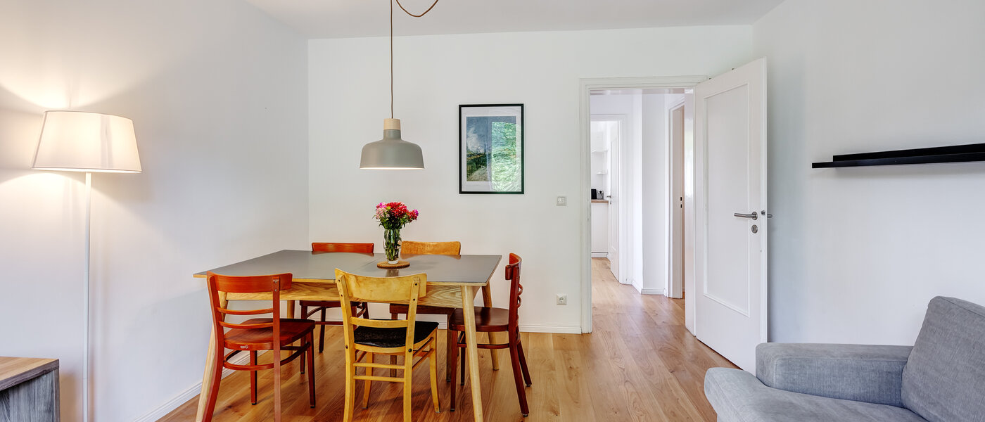 apartment with garden 	 Germering 03 living area 13004