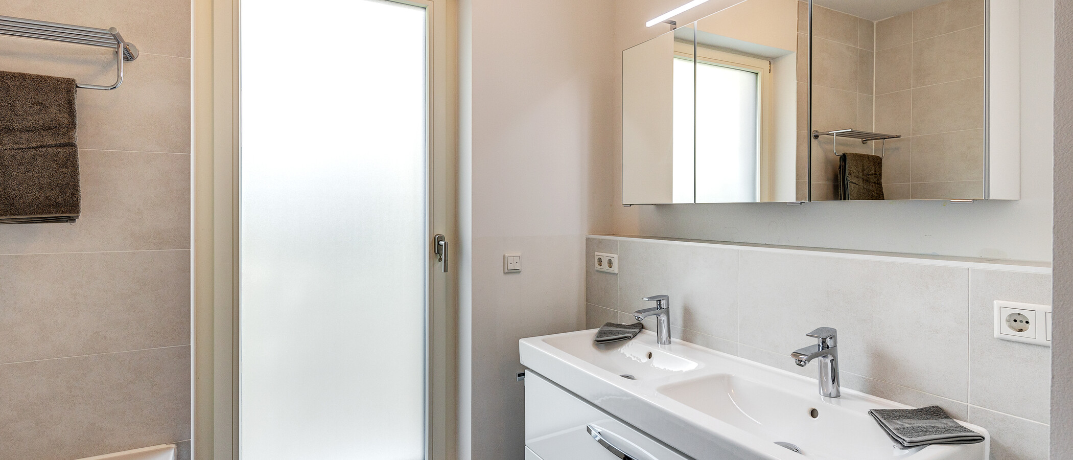 apartment München Schwabing - Domagkpark 02 1. bathroom 13008