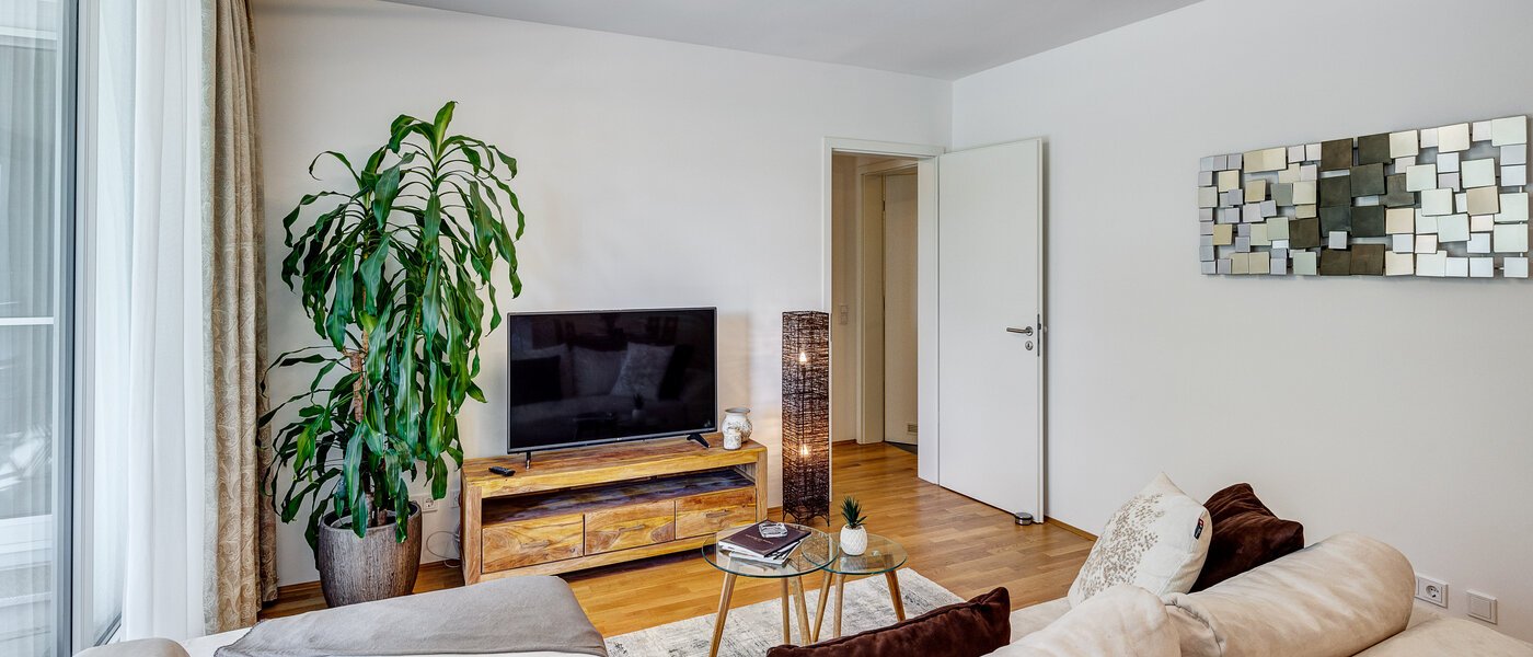 apartment München Allach 03 living area 13010