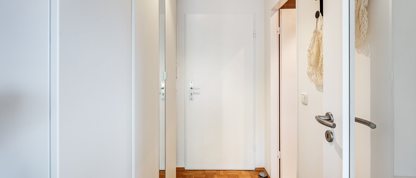 apartment München Parkstadt Schwabing 01 hall 13011