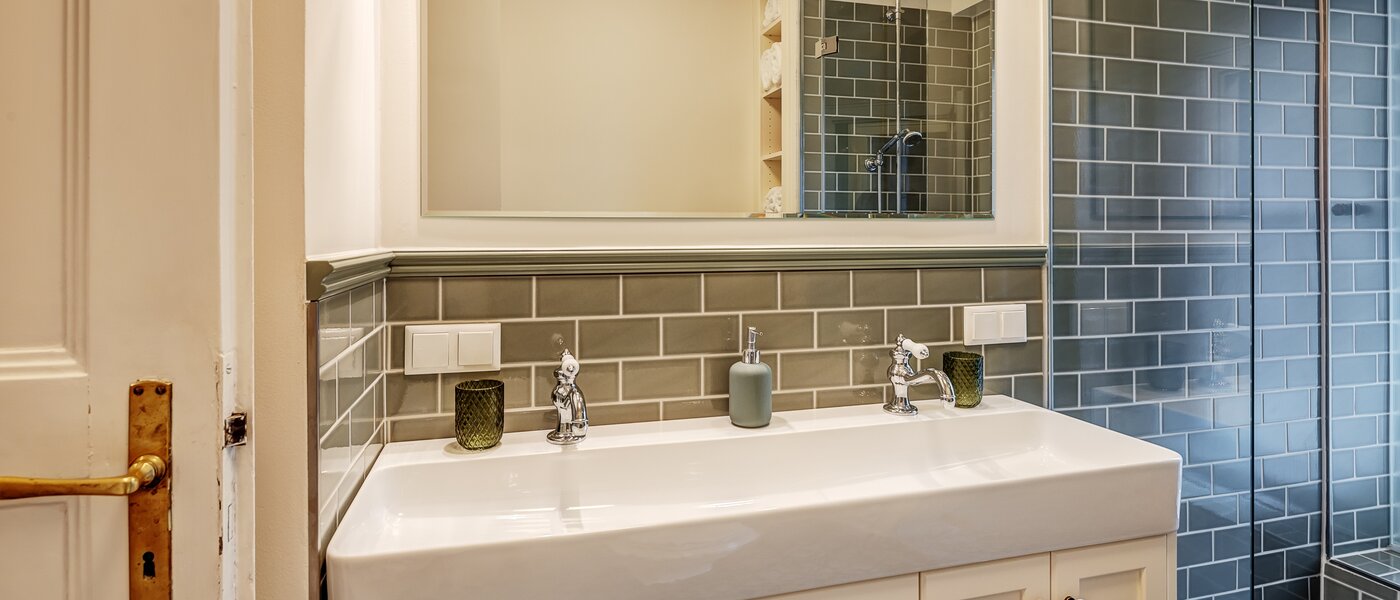 apartment München Herzogpark 02 bathroom 13017