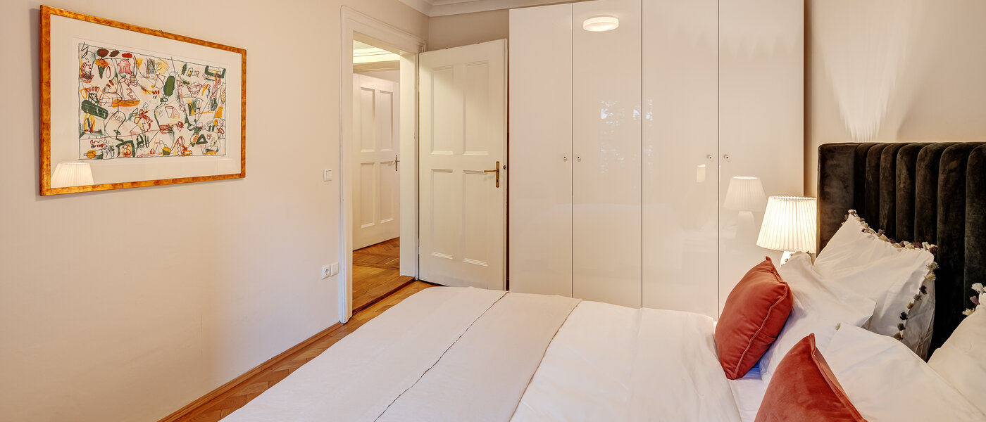 apartment München Herzogpark 03 2. bedroom 13017