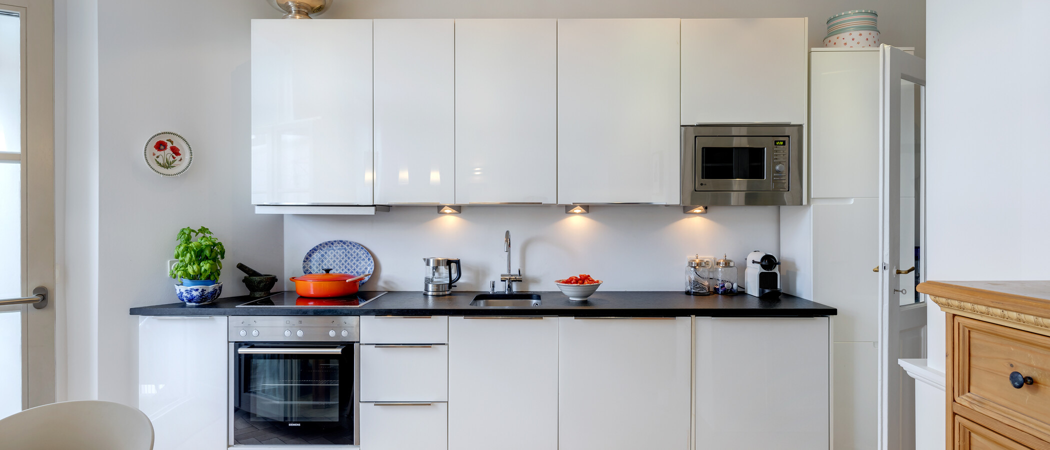 apartment München Dreimühlenviertel 01 kitchen 13019