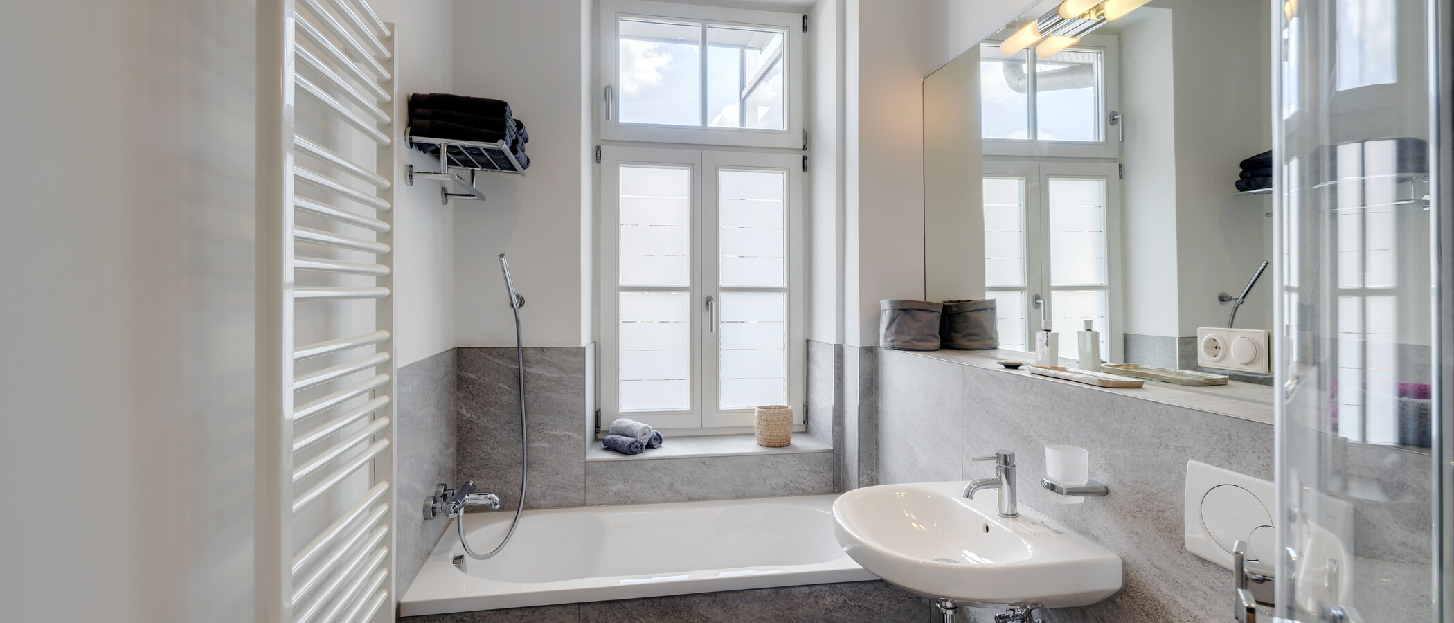 apartment München Dreimühlenviertel 01 bathroom 13019