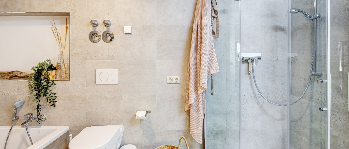 apartment Tuntenhausen 03 bathroom 13021