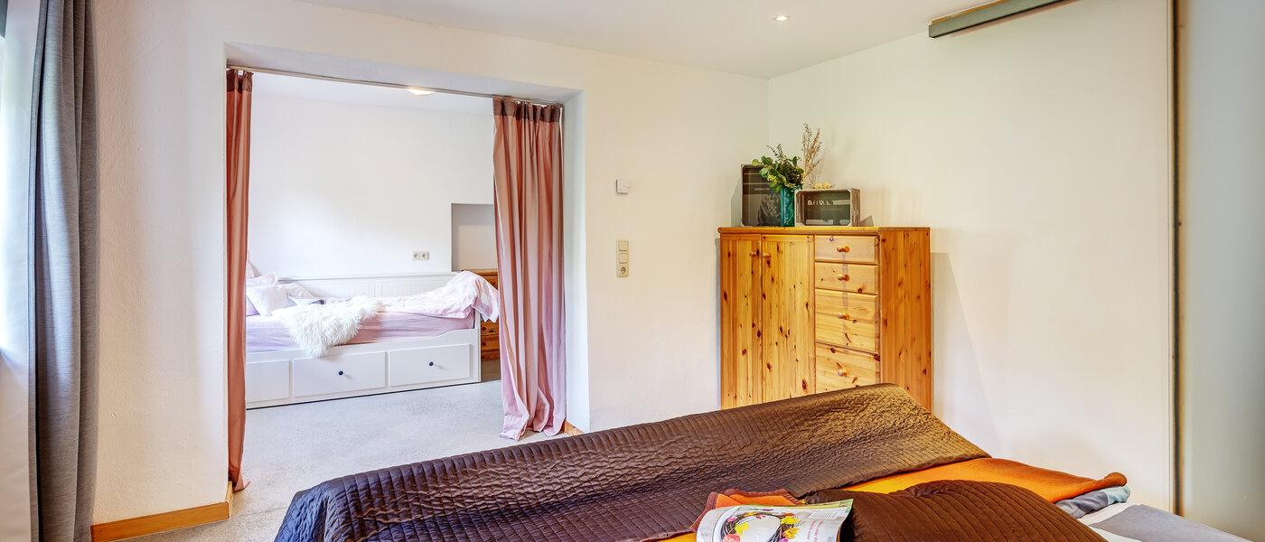 apartment Tuntenhausen 03 bedroom 13021