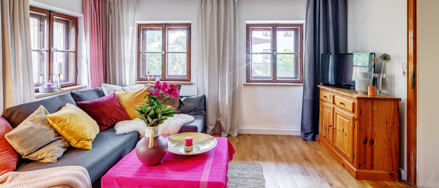 apartment Tuntenhausen 02 living room 13021