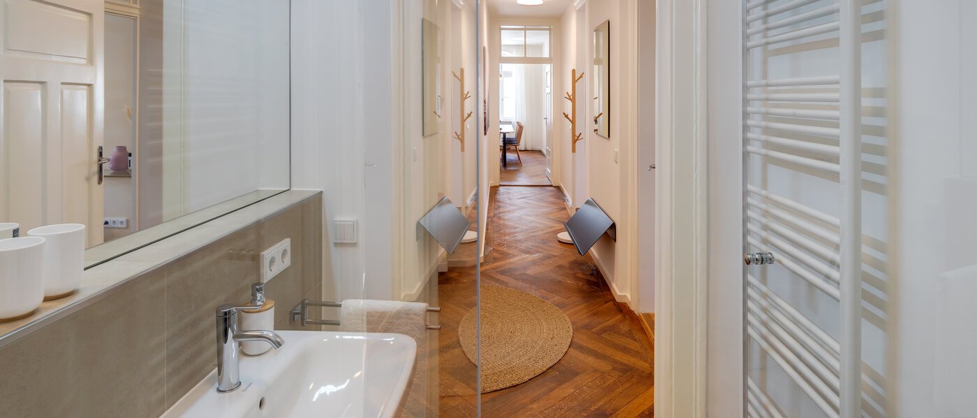 apartment München Isarvorstadt 03 bathroom 13027