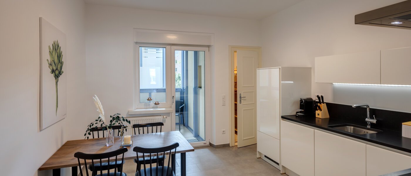 apartment München Haidhausen 01 kitchen 13029