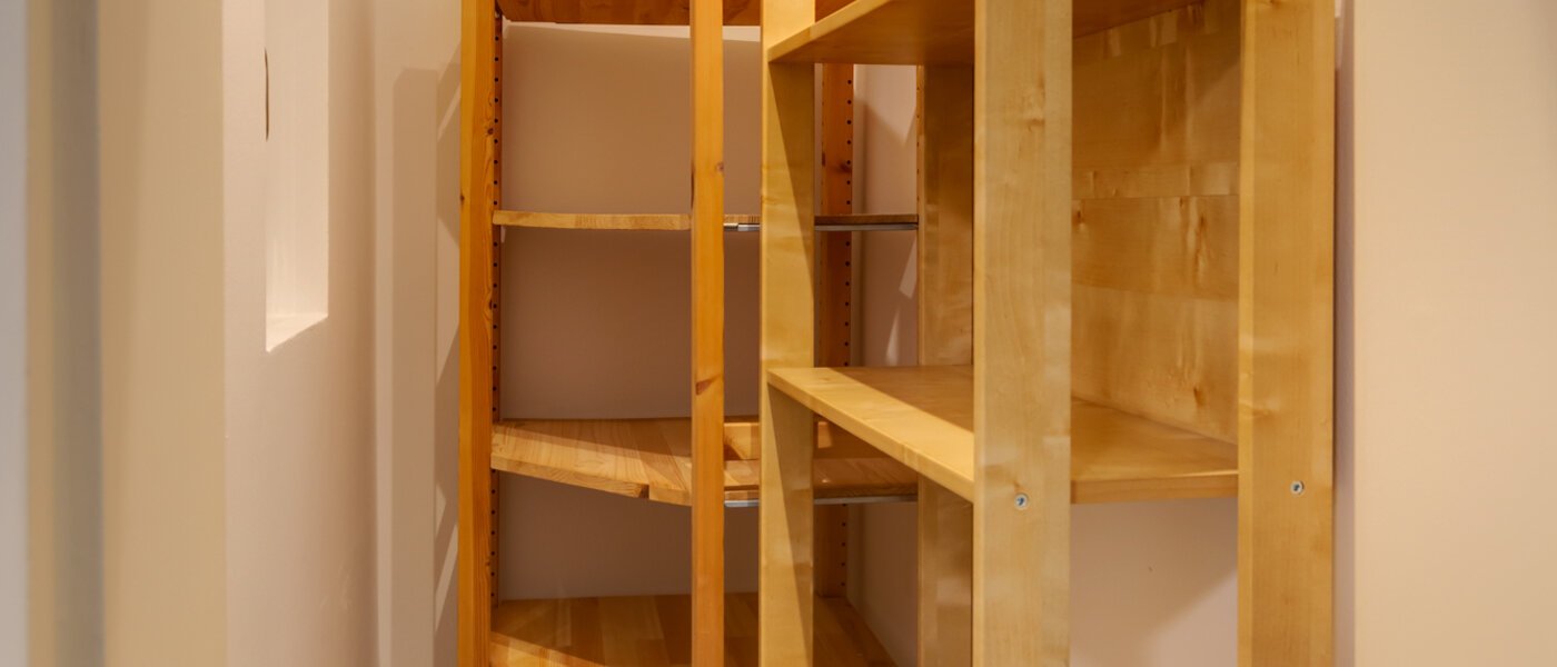 apartment München Haidhausen 01 storage room 13029