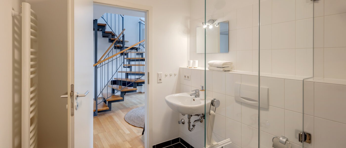 maisonette München Haidhausen 02 bathroom 13031
