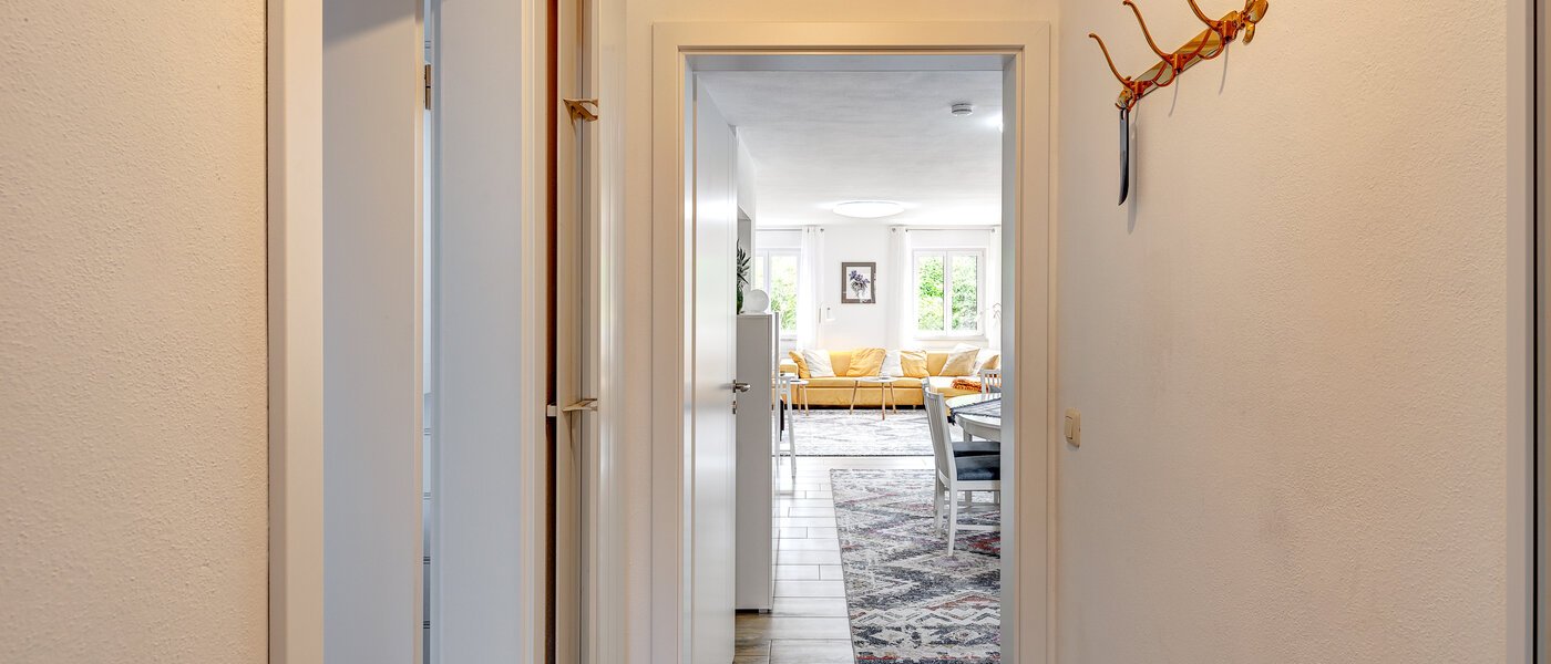 semi-detached house Maisach 02 hall 13032