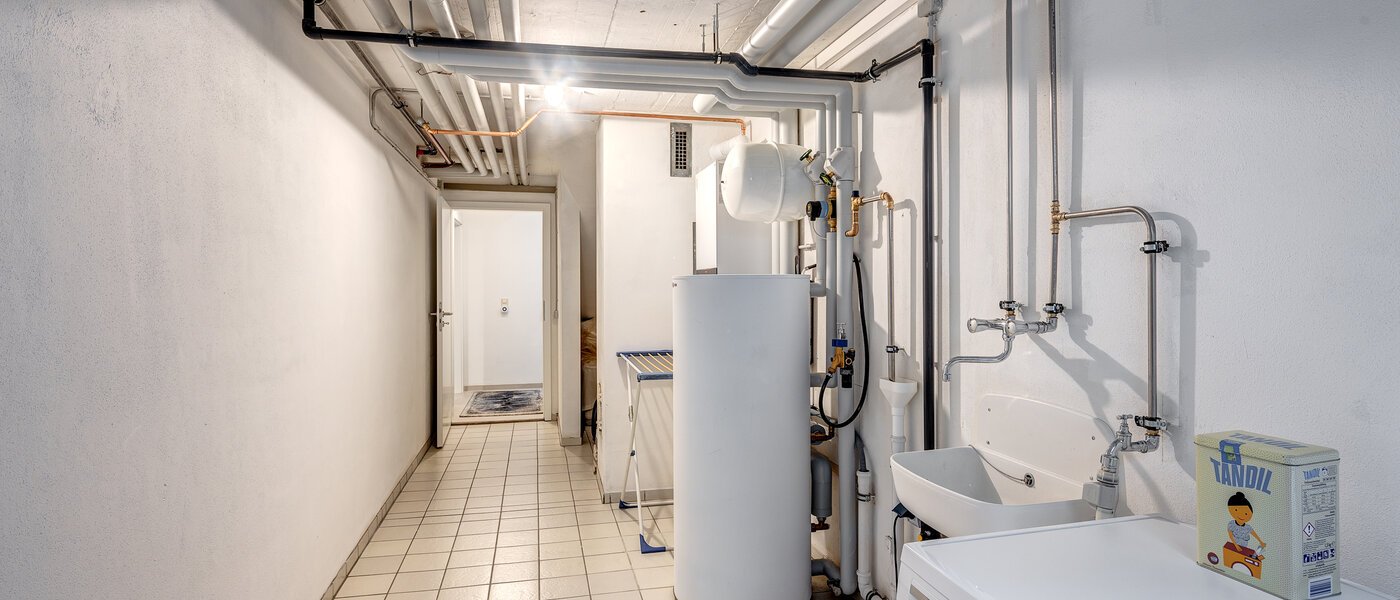 semi-detached house Maisach 01 utility room 13032