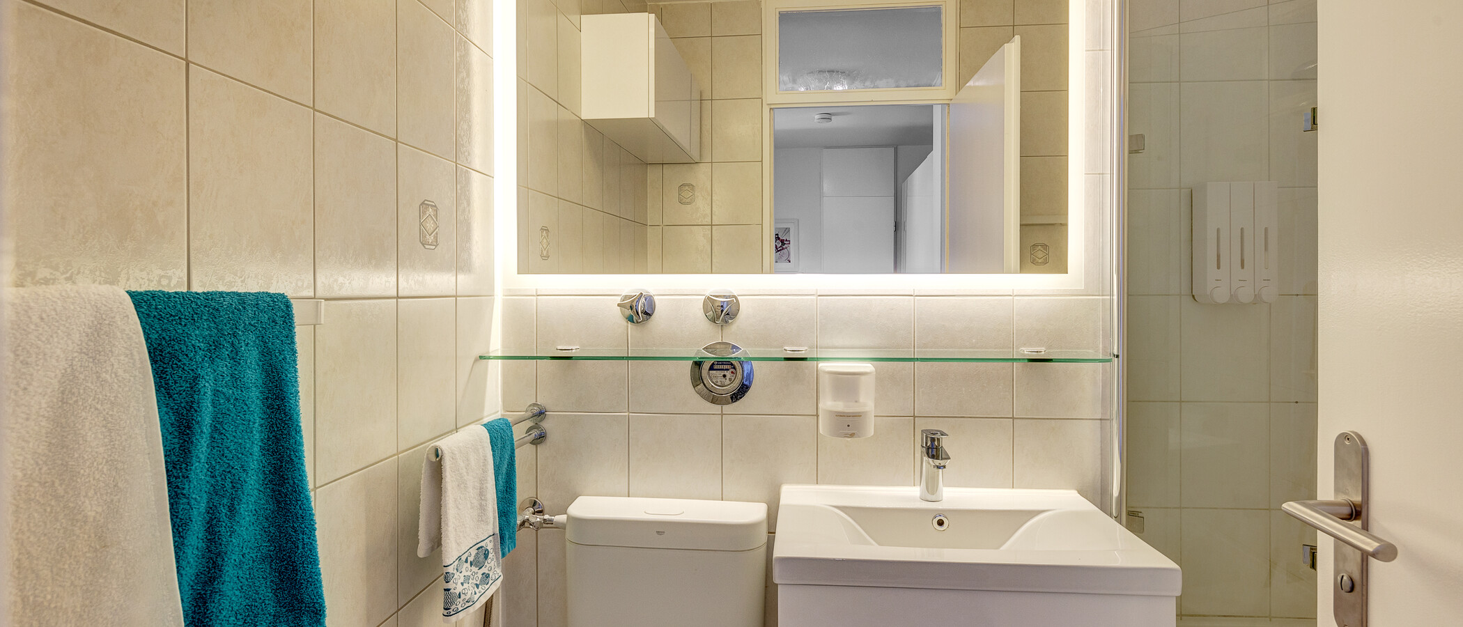 apartment München Fürstenried 01 bathroom 13033