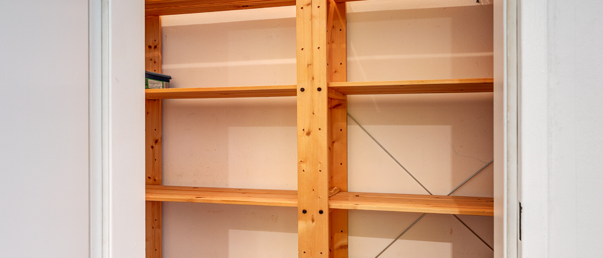 apartment München Fürstenried 01 storage room 13033