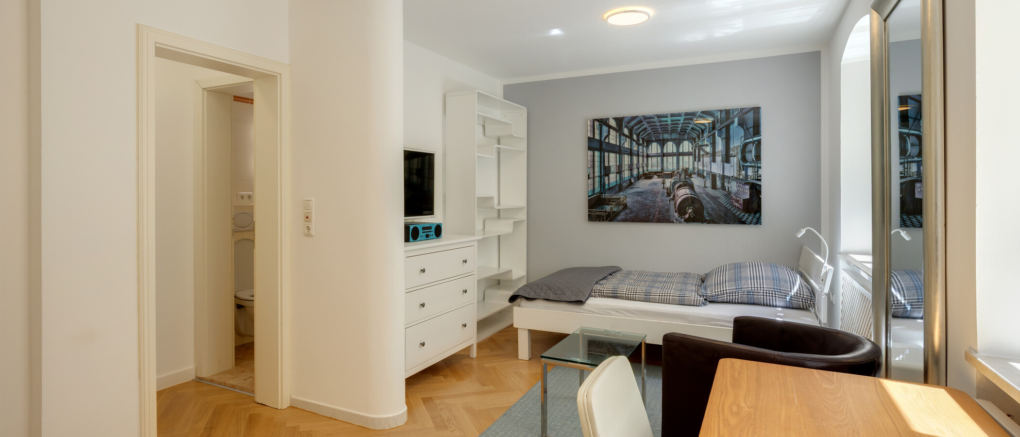 apartment München Lehel 04 living area 1304