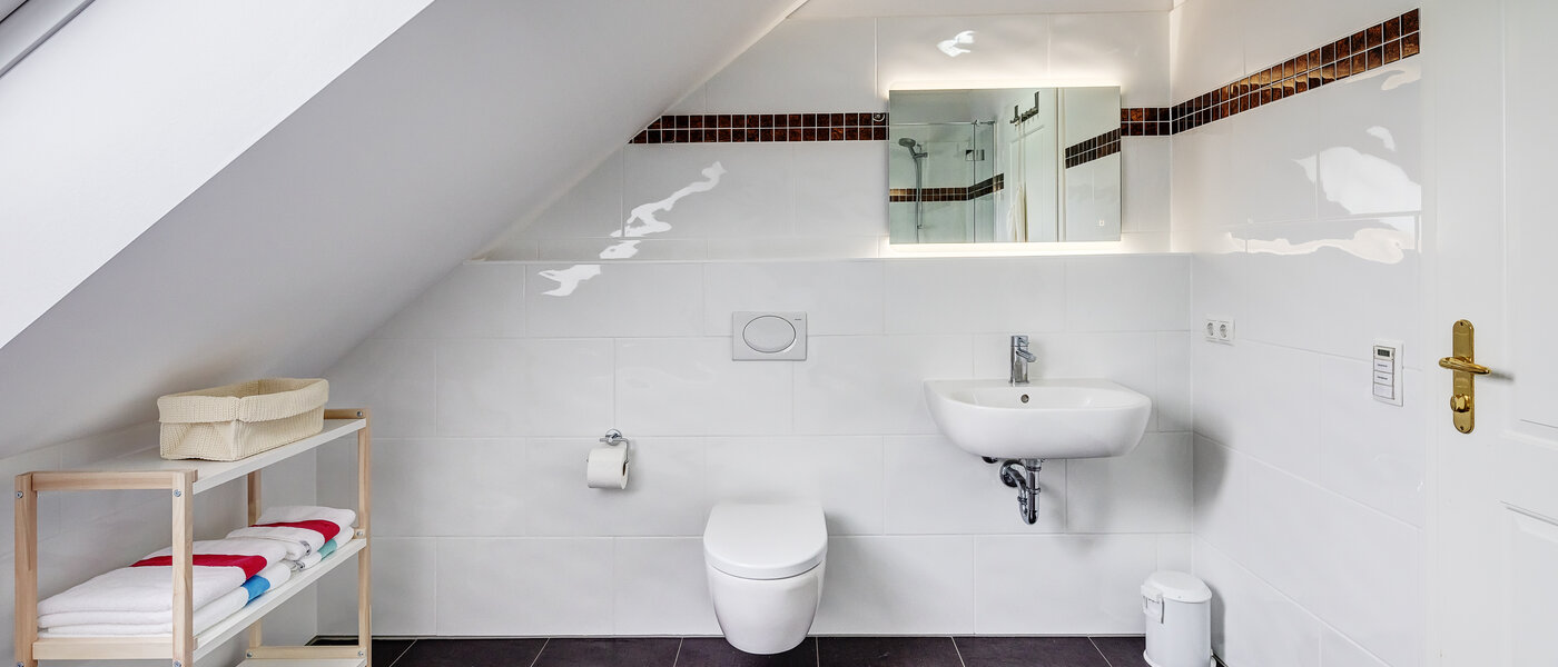 apartment Kottgeisering 02 bathroom 13040