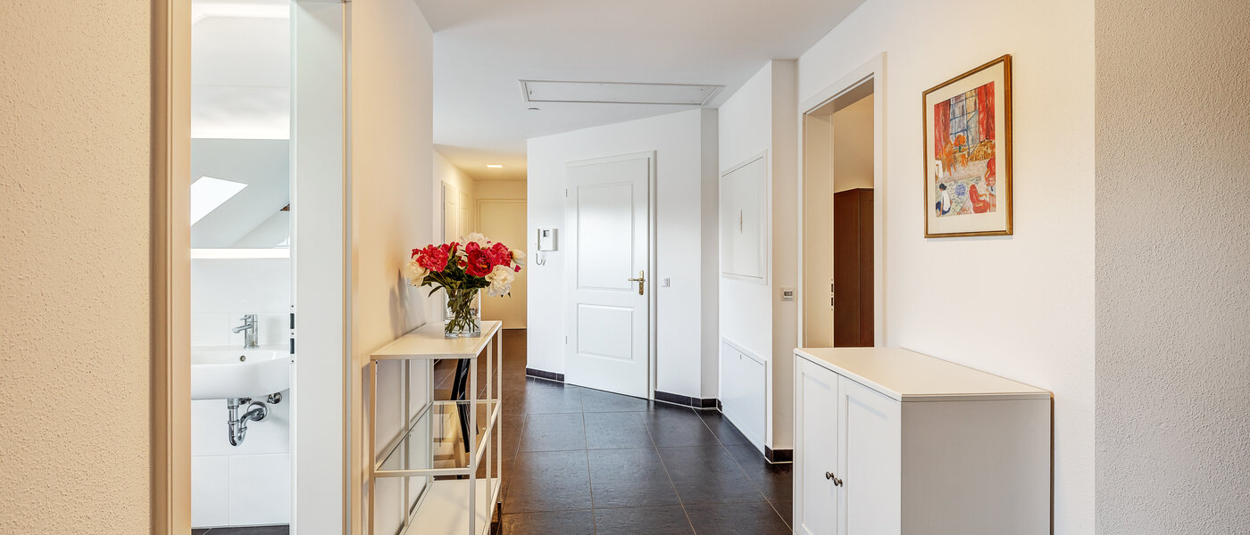 apartment Kottgeisering 01 hall 13040